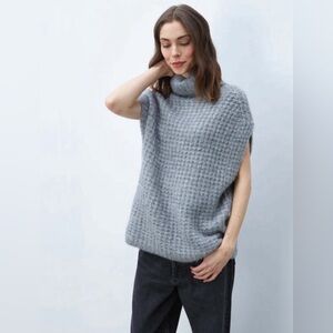 LINE the label – Solange Sweater in Grey Owl.  Turtleneck Poncho. Medium